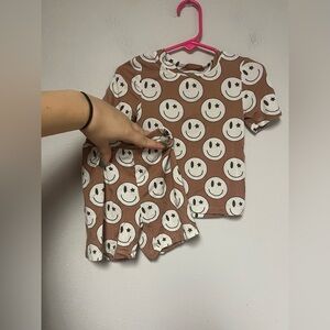 The Cozy Coyote Bamboo Outfit Size 12-18M